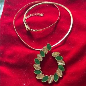 Elegant Gold and Green Leaf Necklace